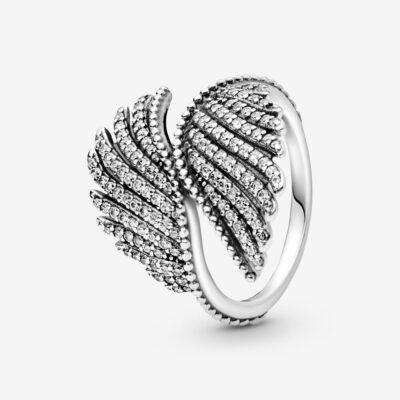 Majestic Feathers Ring