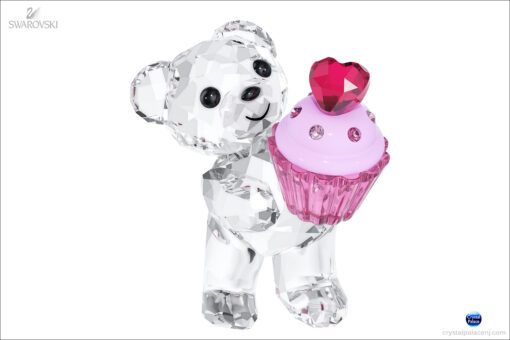 swarovski-kris-bear-pink-cupcake-59