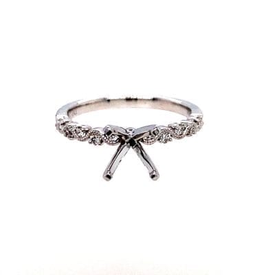 Antique Round Engagement Ring